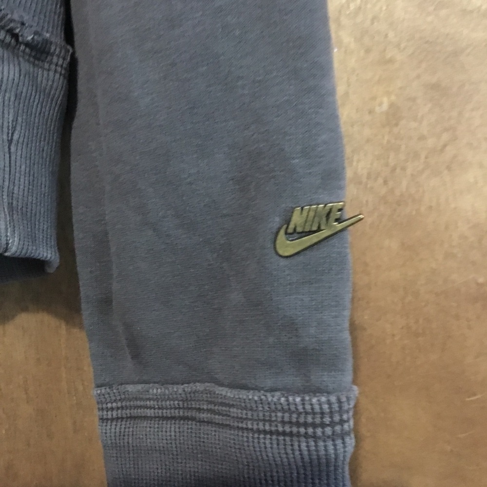 Nike Air Zipperdown - Picture 3 of 4